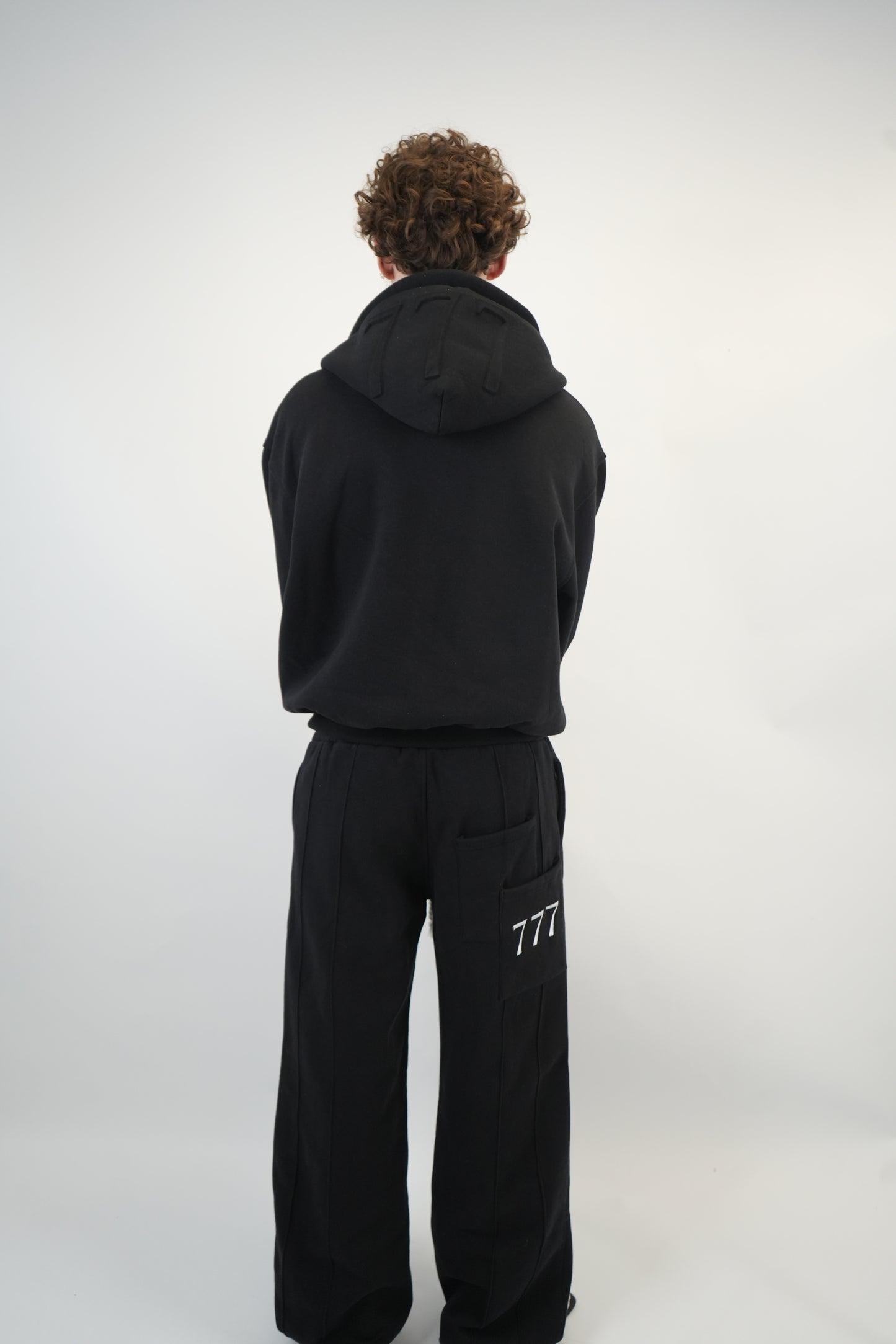 EMPEROR 777 TRACKSUIT - BLACK