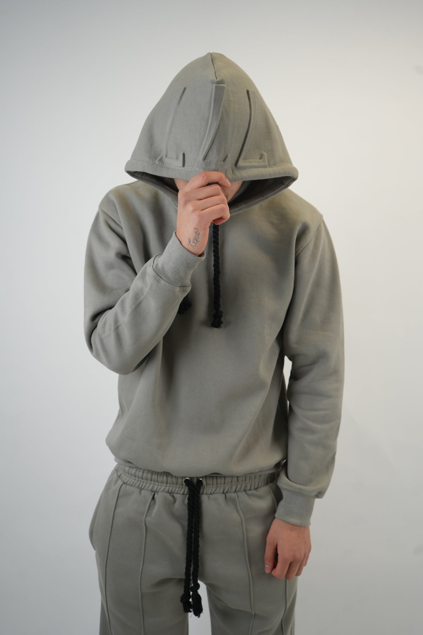 EMPEROR 777 TRACKSUIT - GREY